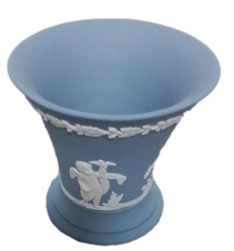 Wedgewood blue jasperware - blue,