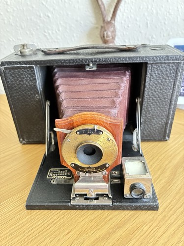 Eastman kodak brownie red - brownie,
