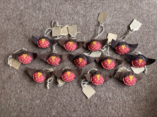 Robin felt handmade christmas - robin,