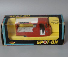 Tri-ang Spot-On Models 122