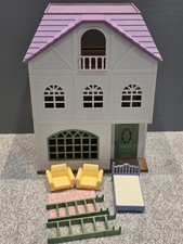 Sylvanian Families Wisteria