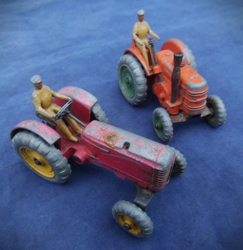 Dinky massey harris field - dinky,