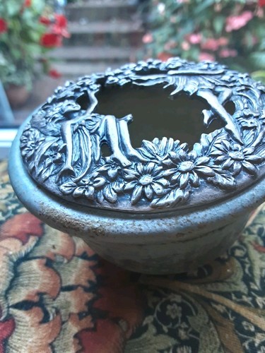 Tooth fairy box lidded - box/lidded., pewter
