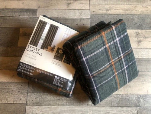 Next green cedar woven check - green,