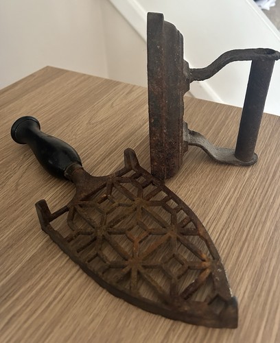 Vintage cast iron flat - vintage,