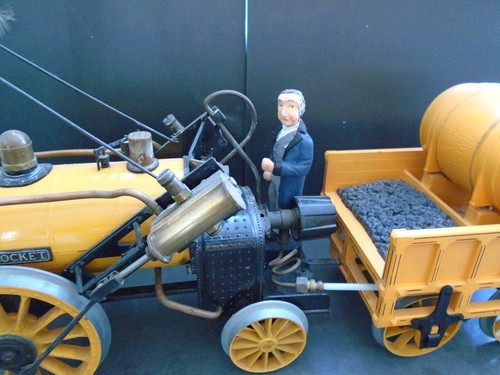 Hornby rocket live - rocket,