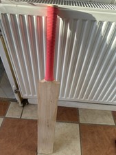 Grade 1 English Willow Cricket Bat 2lb 9oz