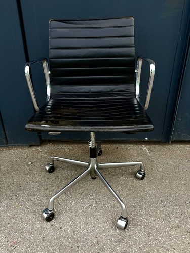 Vitra eames ea117 swivel - swivel, desk