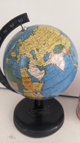 Vintage tin metal - world, desk