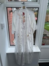 Golden Bee - Vintage Chinese