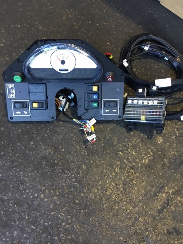 Dash and wiring loom - wiring,