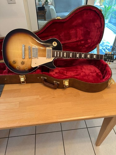 Gibson les paul - paul,