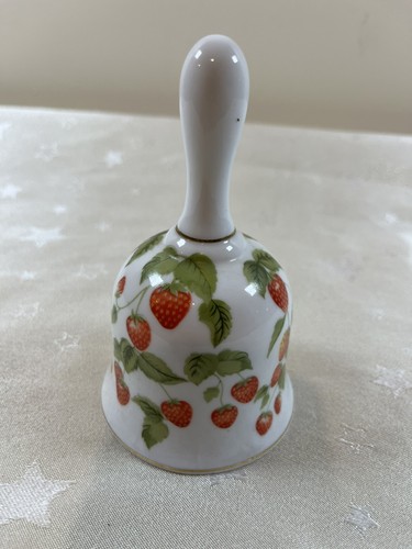 Wedgewood wild strawberry - wild,