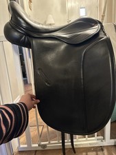 Verona Dressage saddle. 17inch