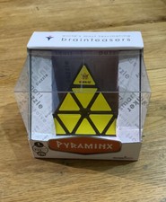 Mefferts Pyraminx Pyramid