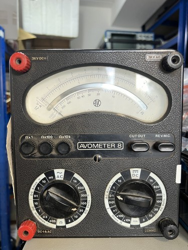Avometer model universal - 8,