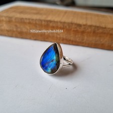 Natural Labradorite Gemstone