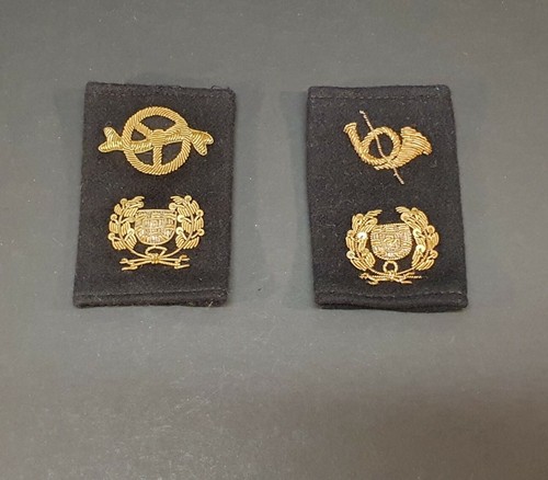 Shoulder rank badges - rank,