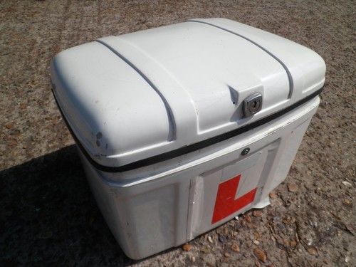 Small rear top box - top, moped