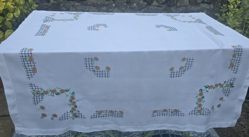 Vintage linen tablecloth