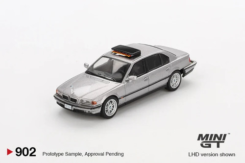 Mini bmw 750il james - 1:64,