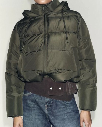 Zara short water repellent and