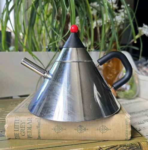 Vintage tea kettle - vintage,