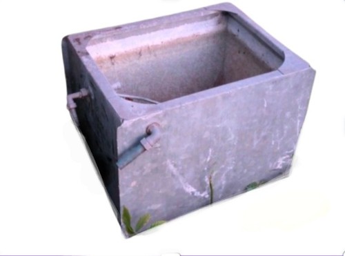 Vintage galvanised water tank - galvanised,