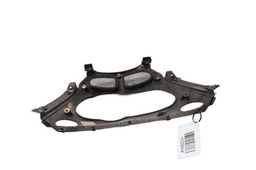 Front fairing retainer grille - front,