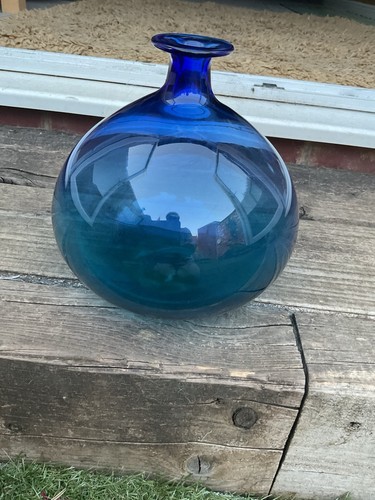 Blue studio style glass - blue,