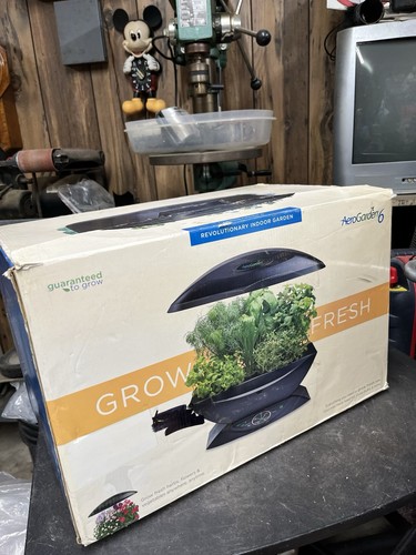 Aerogarden hydroponic system - aerogarden,
