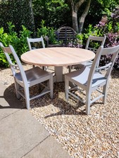 Neptune Dining Table With X4