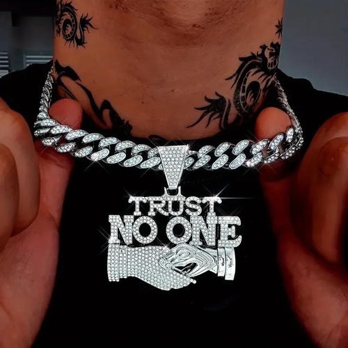 Trust one large pendant - one,