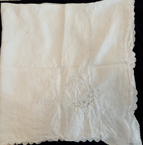 Vintage square white - square,