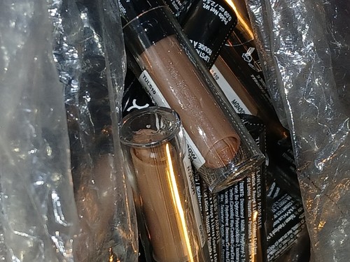 Nyx lipsticks - ,