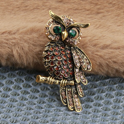 Red midnight owl brooch - red,