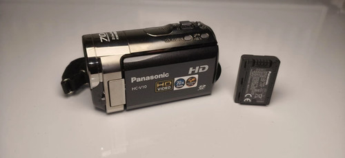 Panasonic v10 handheld - hc-v10, high