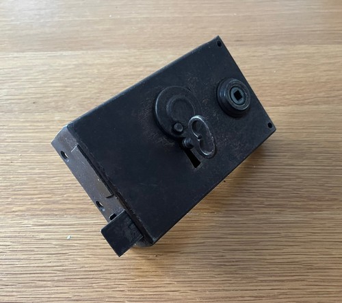 Antique vintage rim door - door, lock