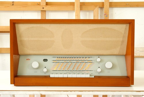 Braun ts3 tube radio - tube, ^