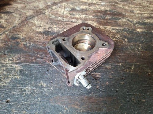 Vespa 125 engine cylinder - lx,