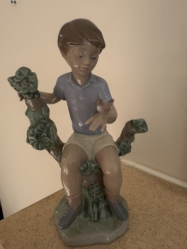 Mib lladro nao porcelain - ,