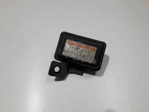 Mazda 626 1991 - , air