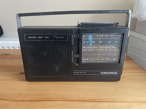 Grundig music boy 100 - music, black