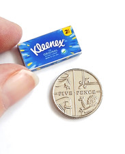 DOLLS HOUSE MINIATURE 1:12 *