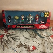 Teen Titans Go! Deluxe 6 x Toy