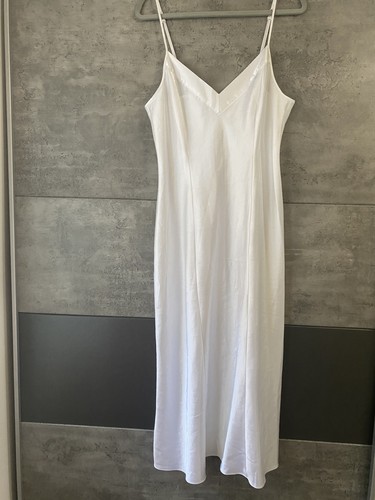Vintage white polyester - m&s,