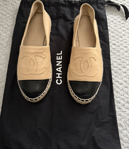 Chanel beige black leather - chanel,