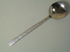 VINERS Cutlery - STUDIO Pattern - Soup Spoon / Spoons - 8"