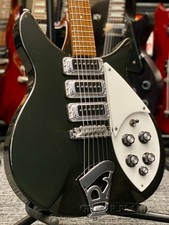 Rickenbacker 1982 model 320 Jetglo 3.25kg Vintage electric guitar