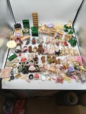 Sylvanian Families Figures &